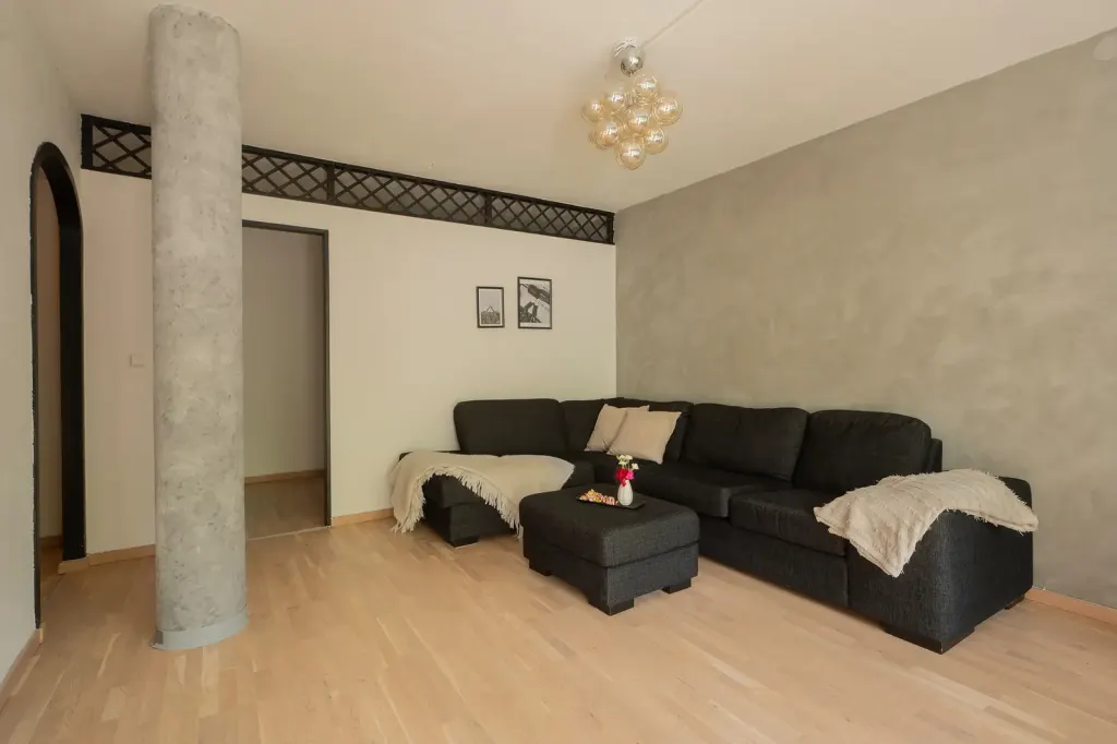 Bostadsrätt med 1,5 rum på Sågstuvägen 36 i Huddinge, bild 3 av 4