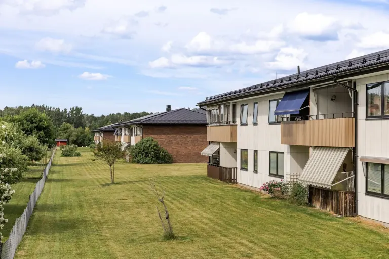 Bostadsrätt med 2 rum på Strandgatan 24B i Åtvidaberg, bild 2 av 4