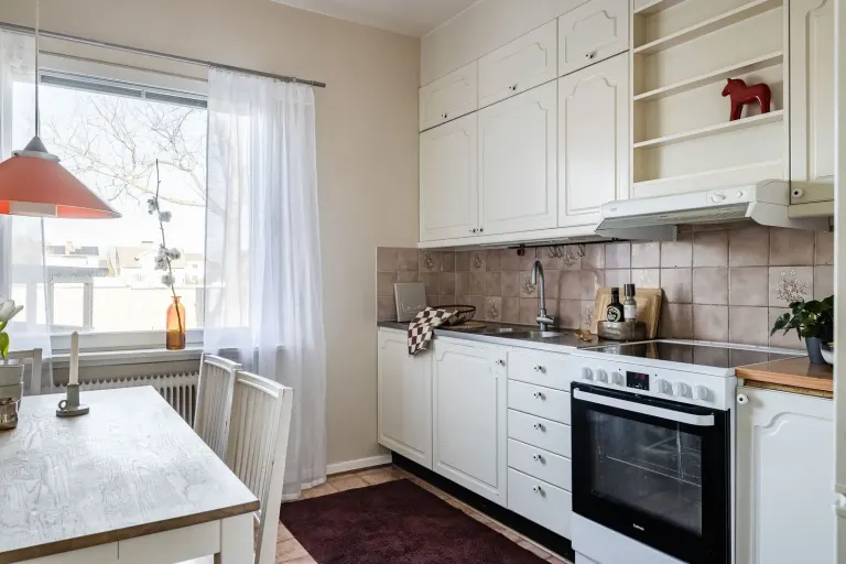 Bostadsrätt med 2 rum på Gullrisgatan 5A i Göteborg, bild 2 av 4