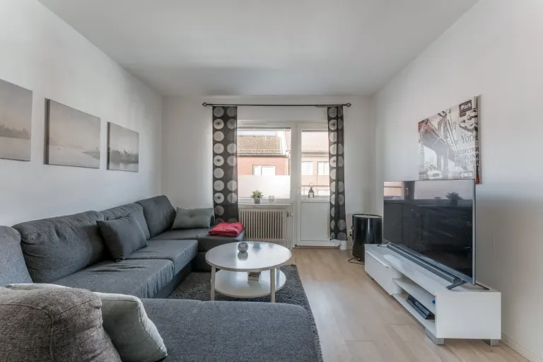 Bostadsrätt med 2 rum på Jägaregatan 11B i Katrineholm, bild 3 av 4