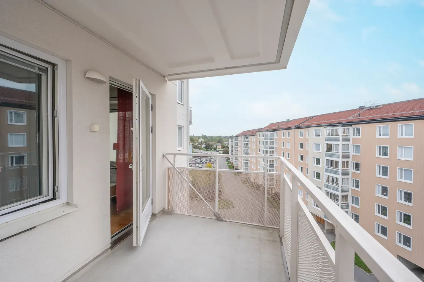 Bostadsrätt med 2 rum på Gamlegårdsvägen 16 i Huddinge, bild 3 av 4