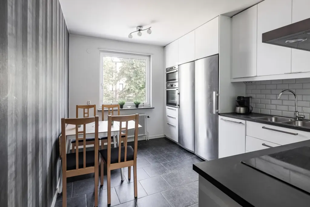 Bostadsrätt med 3 rum på Gränsgatan 39B i Eskilstuna, bild 2 av 4