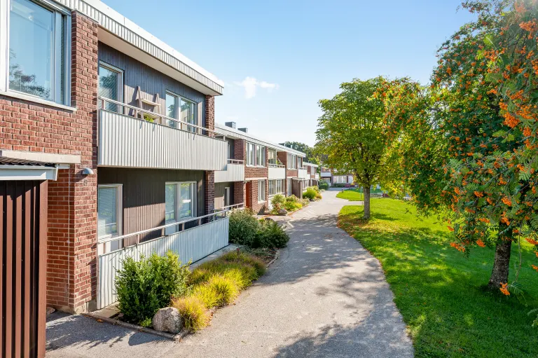 Hyresrätt med 2 rum på Förvaltarvägen 17 i Södertälje