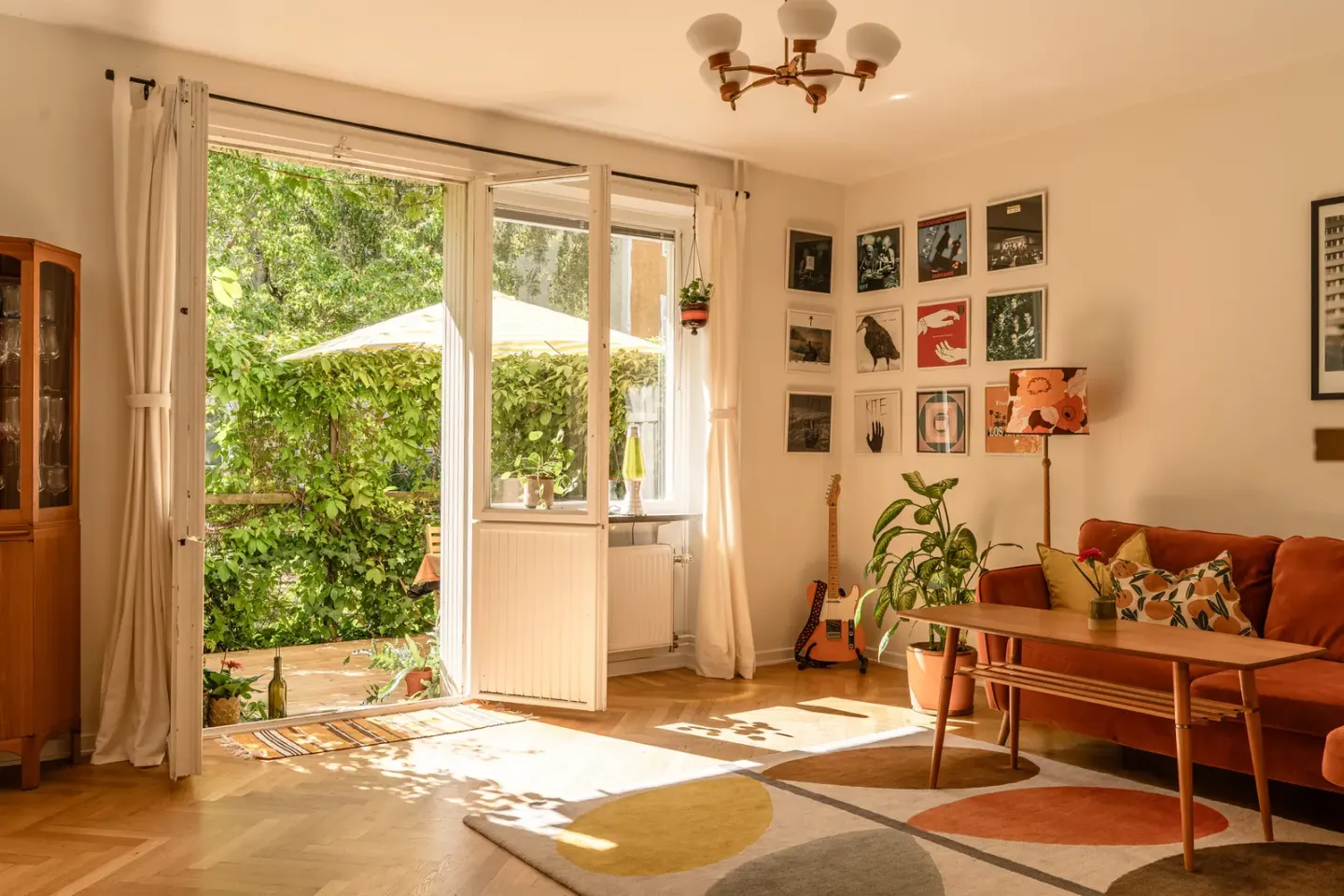 Bostadsrätt med 2,5 rum på Sjöbjörnsvägen 20 i Stockholm, bild 2 av 4