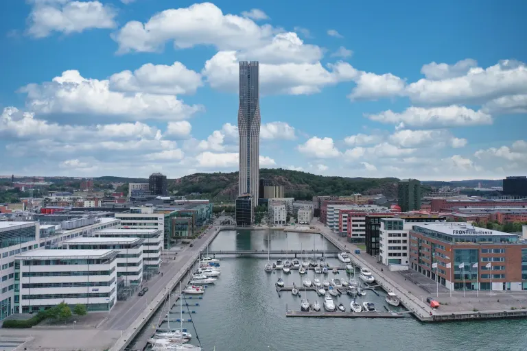 Bostadsrätt med 2 rum på Karlatornet (Lodjursstråket 1) vån 18 i Göteborg, bild 3 av 4