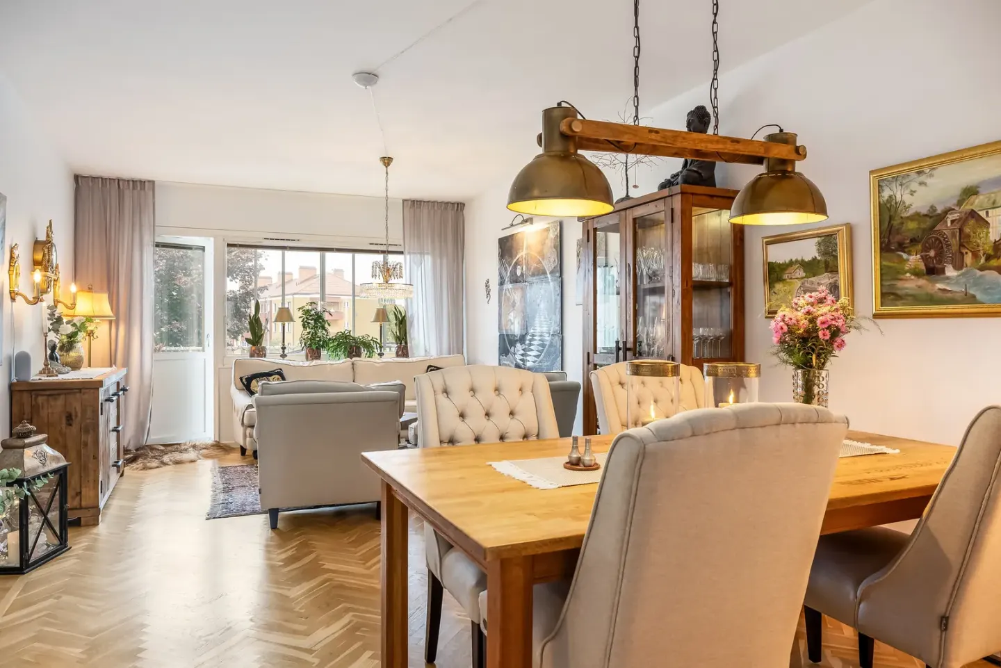 Bostadsrätt med 4 rum på Cedersborgsvägen 12 i Norrköping, bild 4 av 4