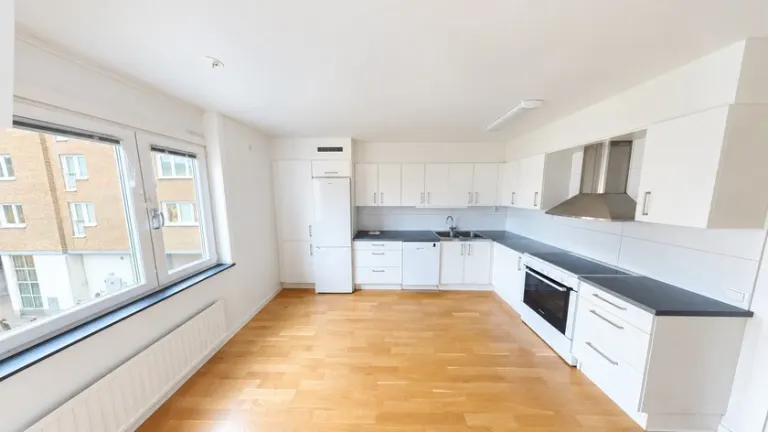 Hyresrätt med 2 rum på Sommarrogatan 1 i Eskilstuna