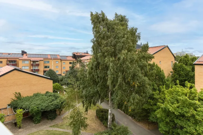 Bostadsrätt med 4 rum på Furirgatan 5 i Linköping, bild 3 av 4