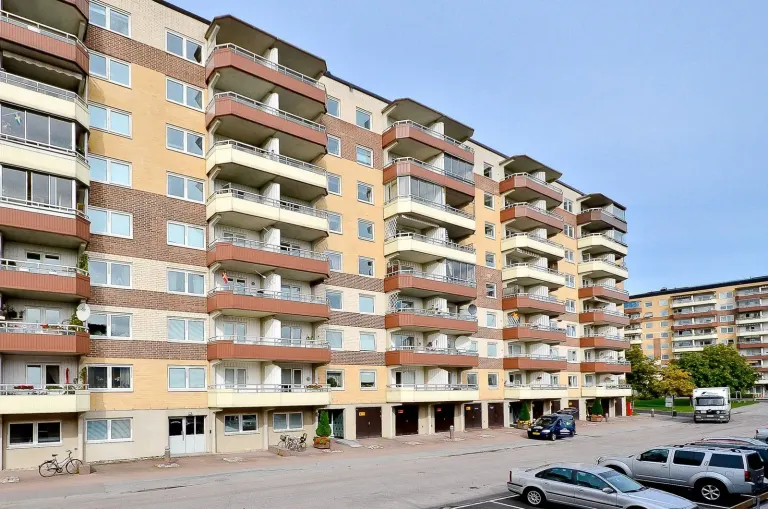 Bostadsrätt med 2 rum på Kopparvägen 49 i Järfälla