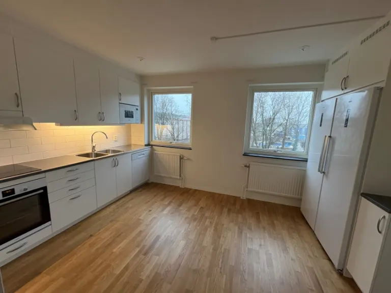 Hyresrätt med 3 rum på Pilgården 8B i Landskrona, bild 2 av 5