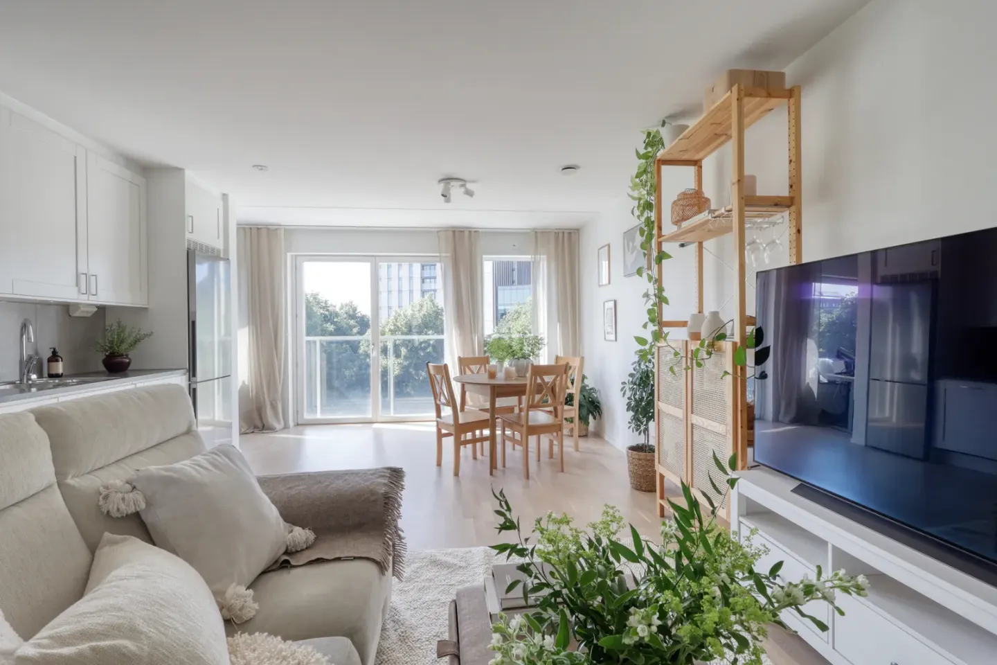 Bostadsrätt med 2 rum på Lindholmsallén 28A i Göteborg, bild 4 av 4