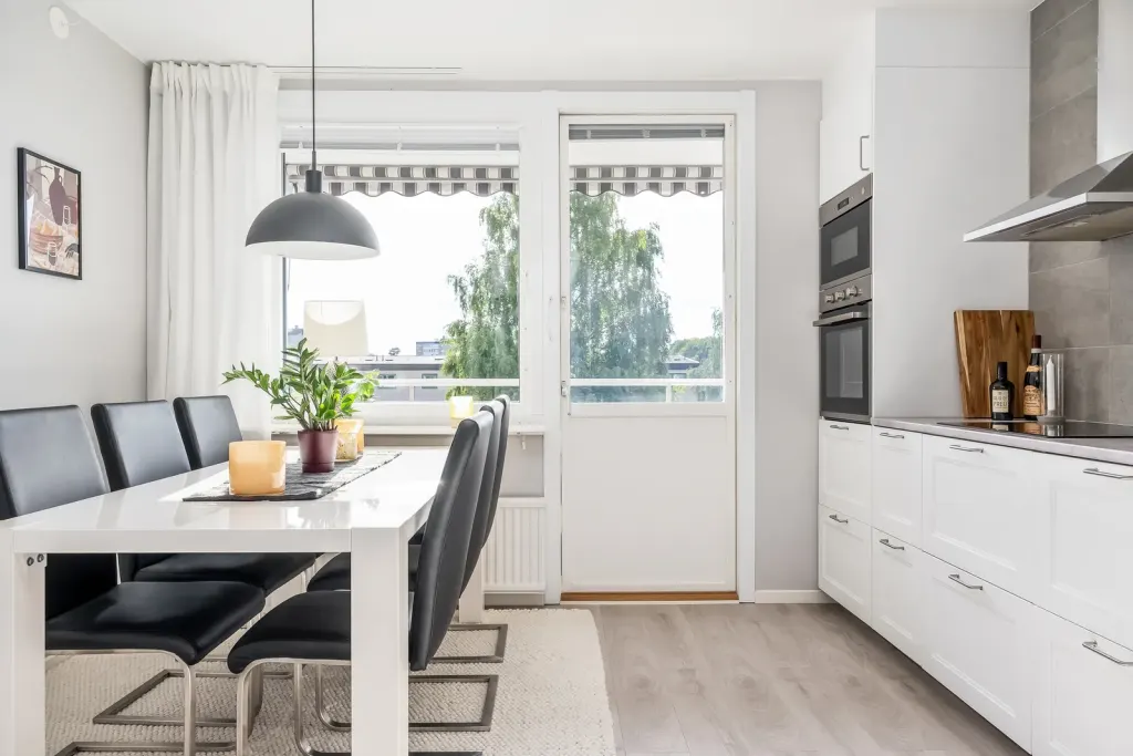 Bostadsrätt med 3 rum på Gråbergsgatan 55 i Norrköping, bild 2 av 4