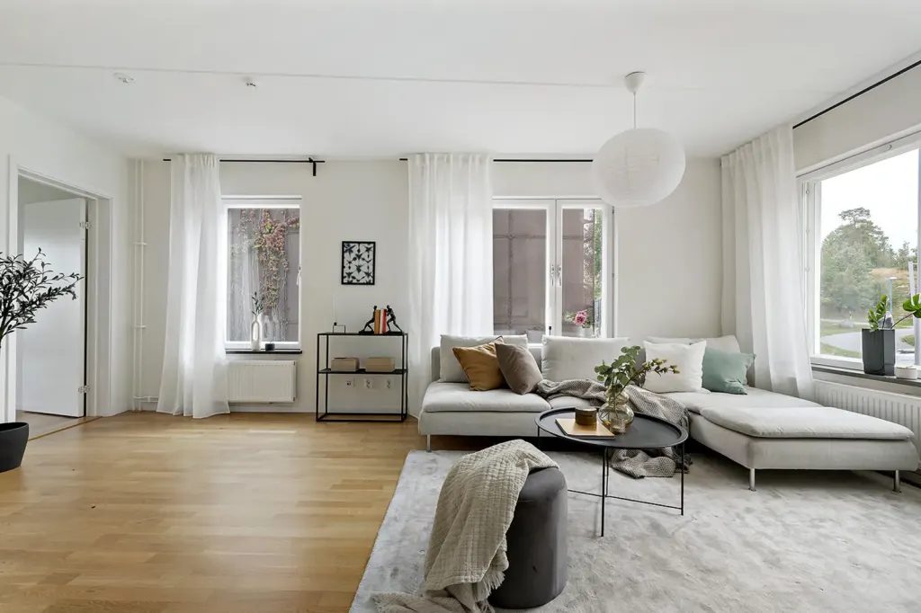 Bostadsrätt med 2 rum på Hjulstavägen 88 i Stockholm, bild 3 av 4