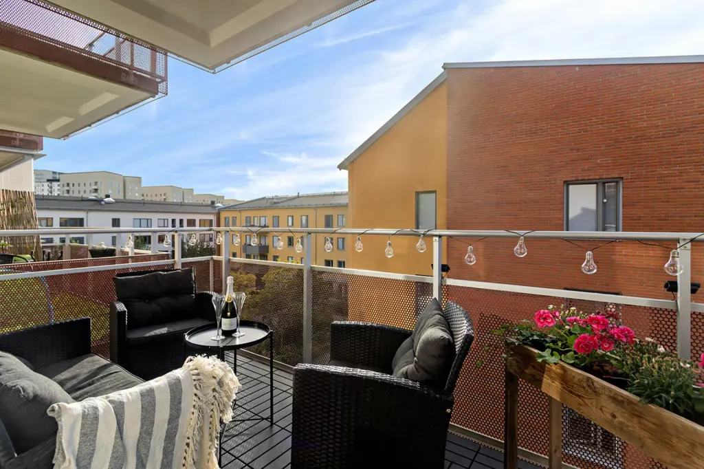 Bostadsrätt med 1 rum på Råckstavägen 27 i Stockholm, bild 2 av 4