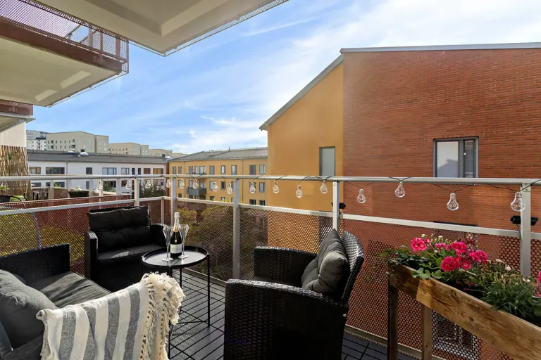Bostadsrätt med 1 rum på Råckstavägen 27 i Stockholm, bild 2 av 4
