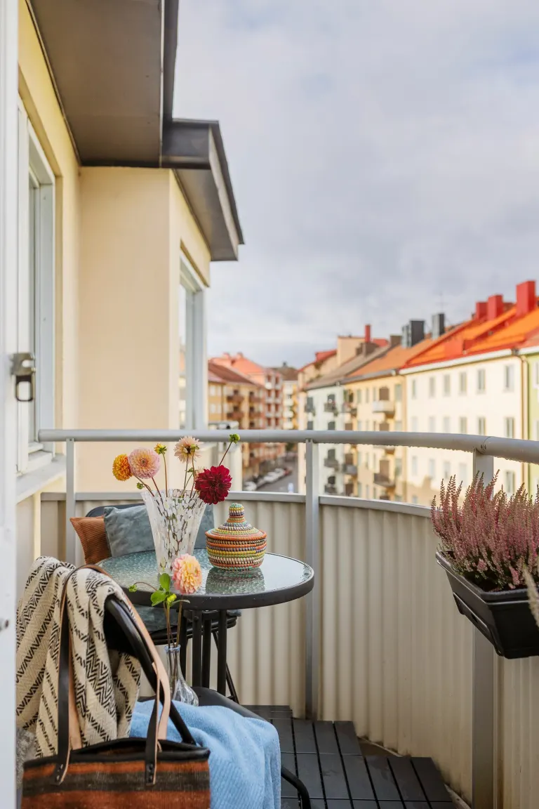 Bostadsrätt med 2 rum på Essinge Brogata 3 i Stockholm, bild 2 av 5