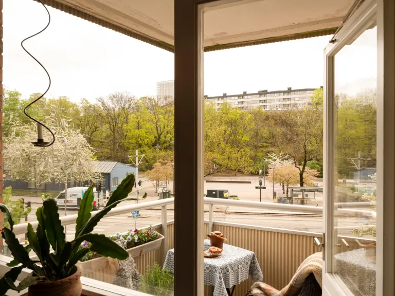 Bostadsrätt med 2 rum på Sjöbjörnsvägen 1 i Stockholm, bild 4 av 5