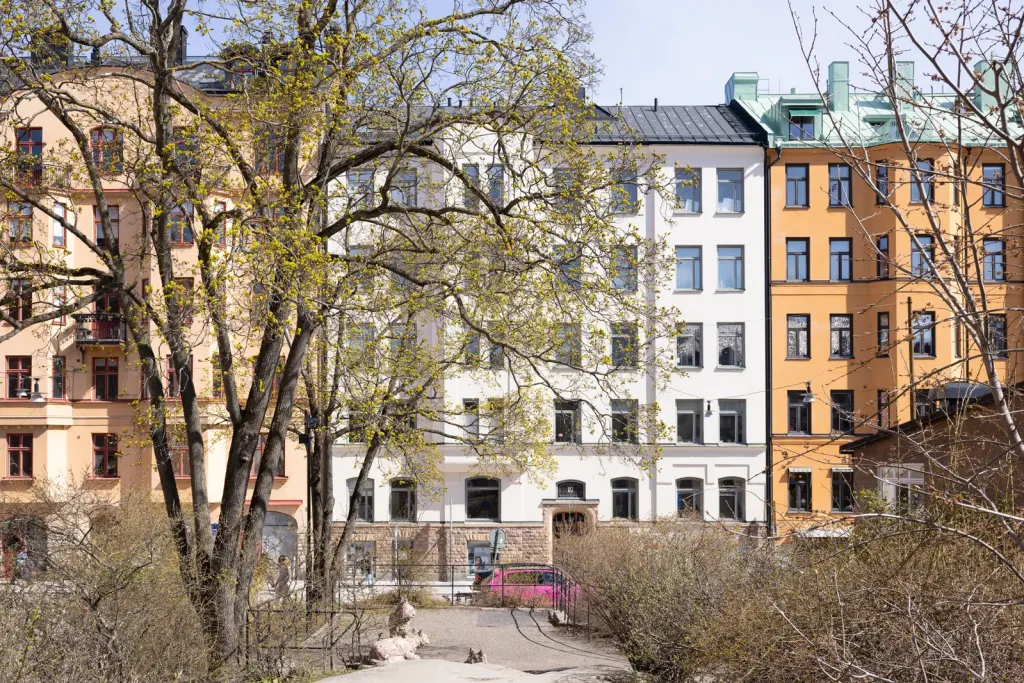 Bostadsrätt med 2 rum på Hälsingegatan 10B i Stockholm, bild 3 av 4