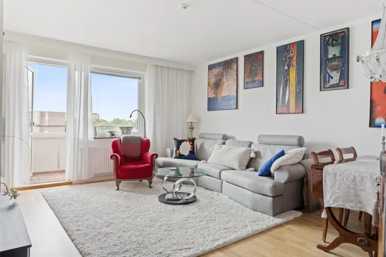 Bostadsrätt med 3 rum på Högsätravägen 11 i Lidingö, bild 3 av 4