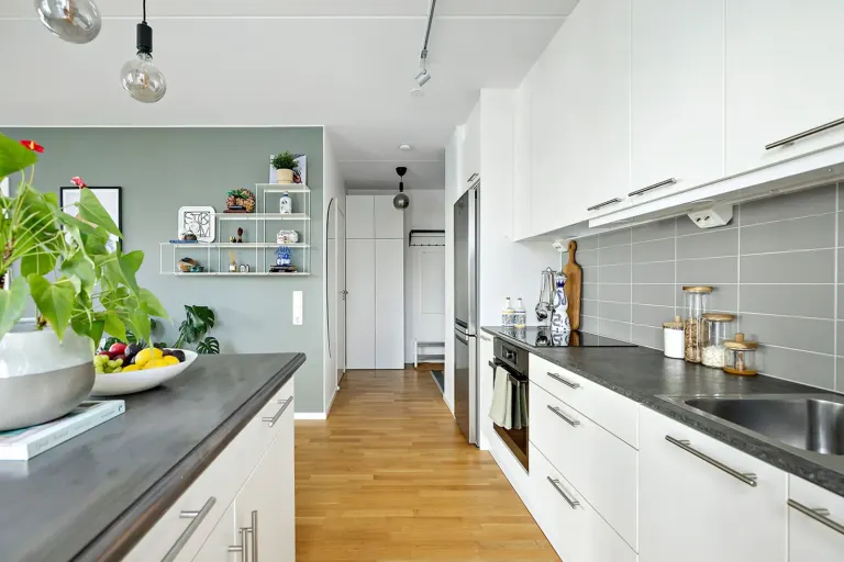 Bostadsrätt med 2 rum på Drakengatan 1 i Järfälla, bild 3 av 4