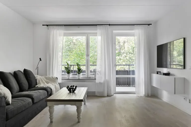 Bostadsrätt med 2 rum på Ågesta broväg 54 i Stockholm