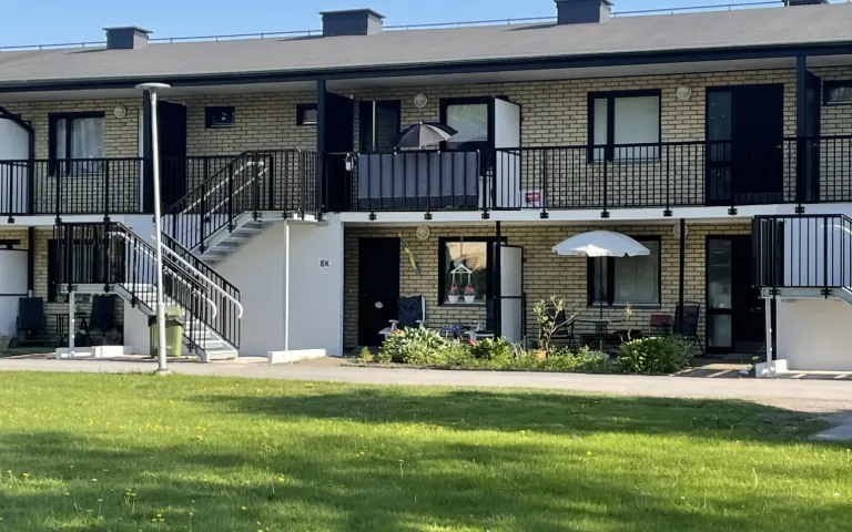 Hyresrätt med 2 rum på Bäckemadsvägen 8I i Svenljunga