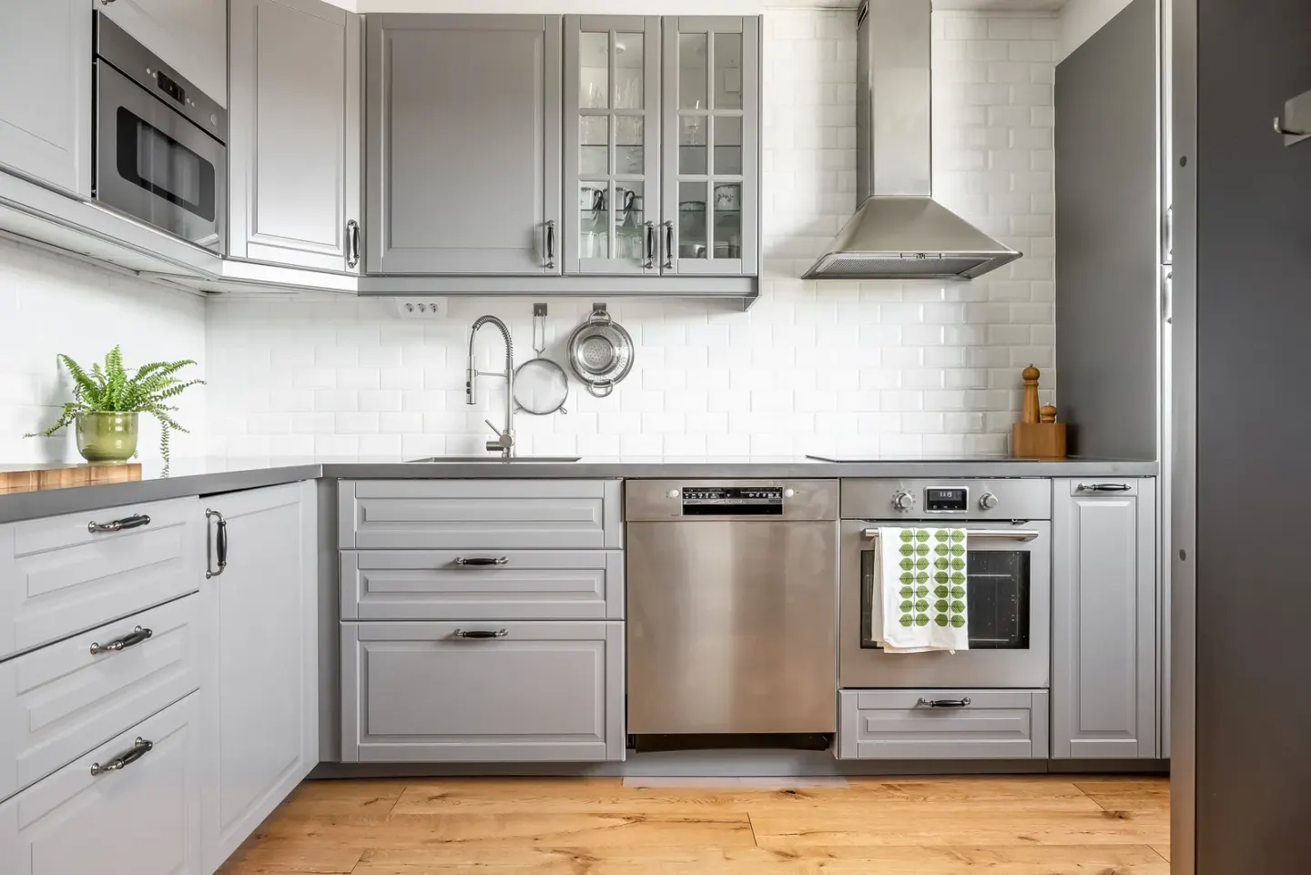 Bostadsrätt med 4 rum på Södra Storängsvägen 54B i Finspång, bild 3 av 4
