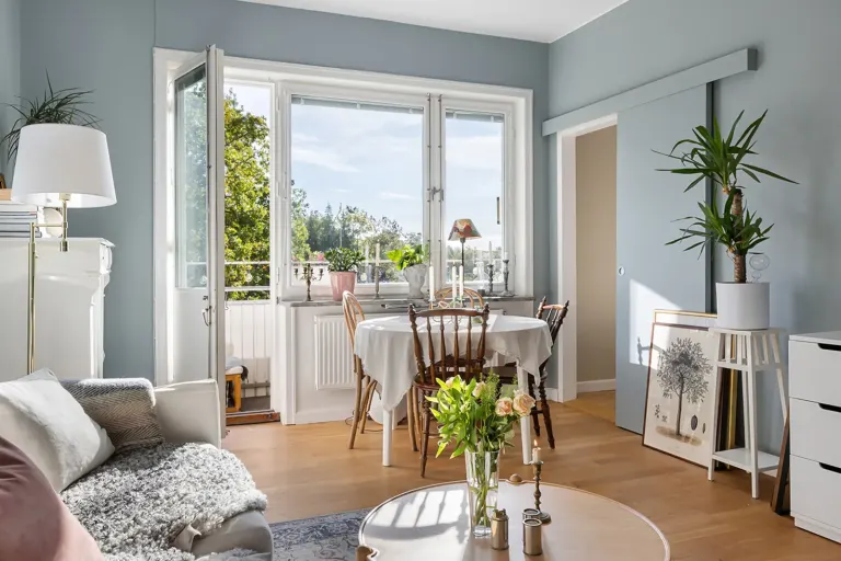 Bostadsrätt med 2 rum på Badstrandsvägen 33 i Stockholm, bild 3 av 4
