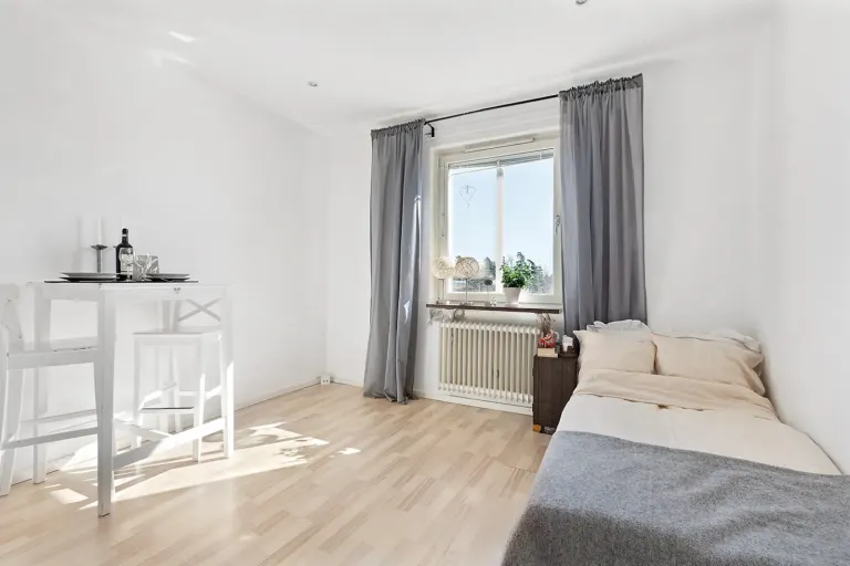 Bostadsrätt med 1 rum på Trehörningen 3 i Järfälla, bild 3 av 4