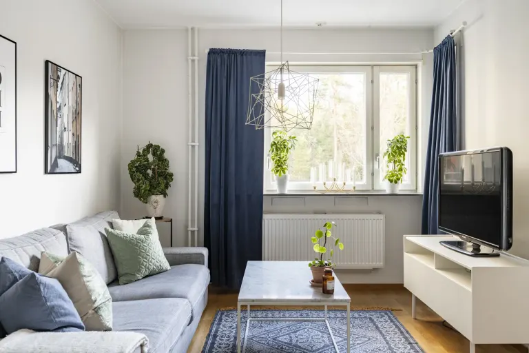 Bostadsrätt med 2 rum på Karen Blixens Gata 13 i Stockholm, bild 2 av 4