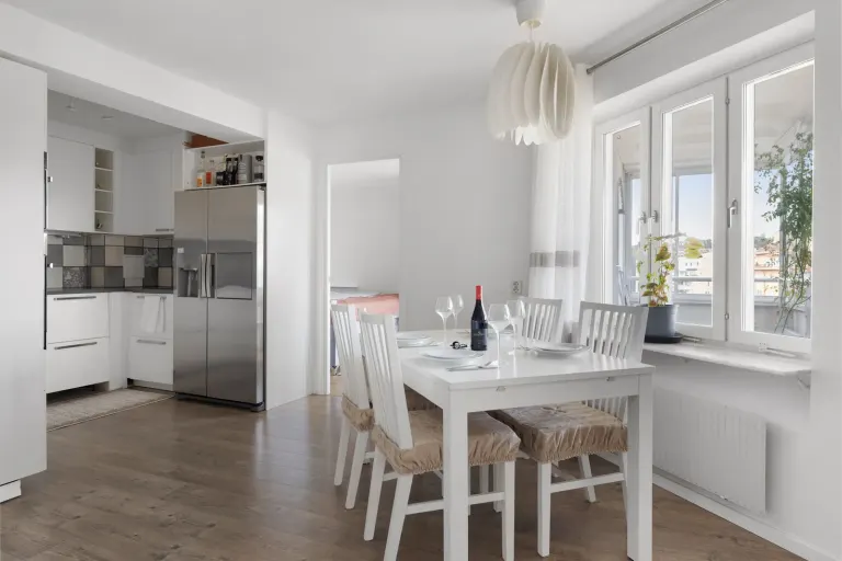 Bostadsrätt med 3 rum på Centralvägen 5 i Upplands Väsby, bild 4 av 4