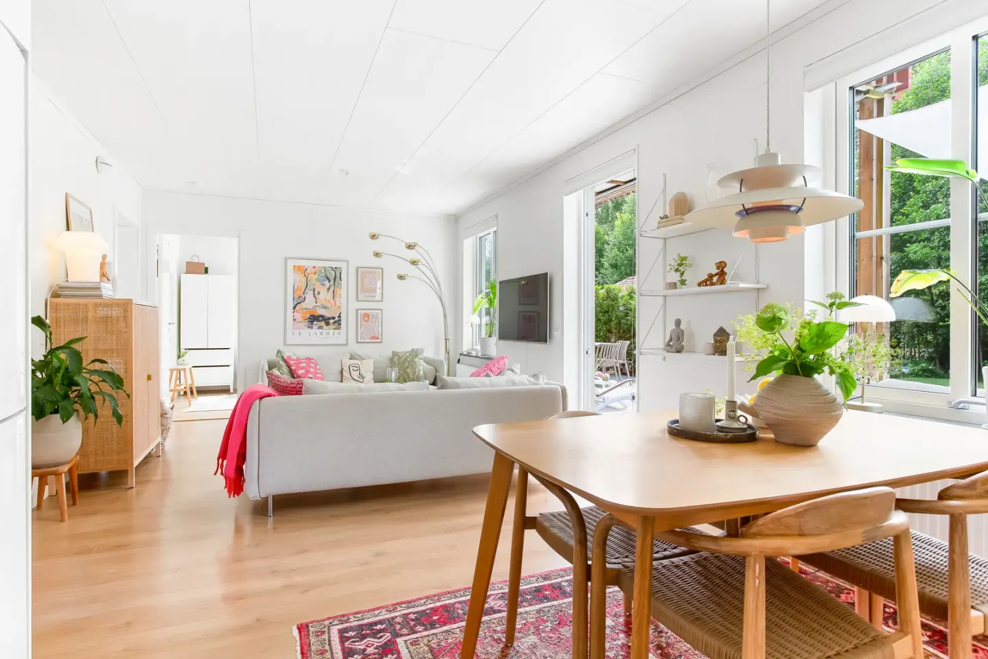 Bostadsrätt med 4 rum på Blåbärsvägen 5A i Hammarö, bild 4 av 4