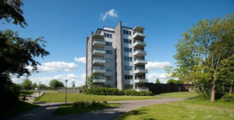 Hyresrätt med 4 rum på Svenshögsvägen 26 i Lund