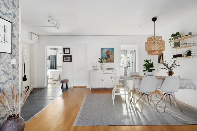 Bostadsrätt med 3 rum på Halvtumsgatan 8 i Göteborg, bild 2 av 4