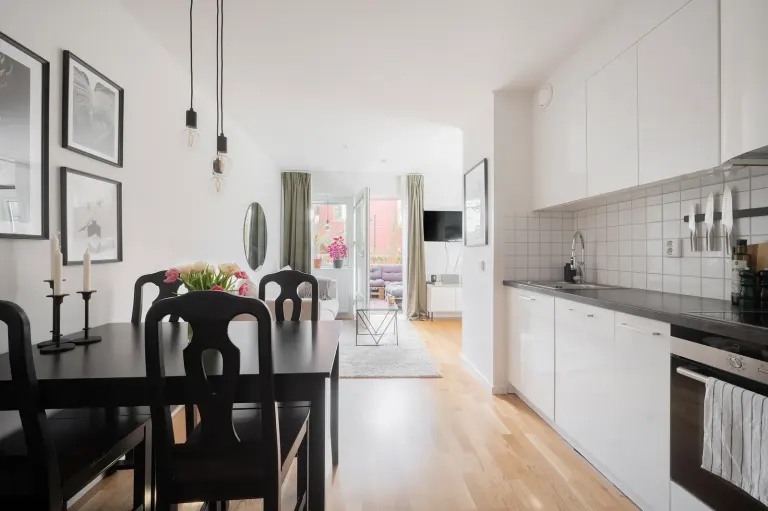 Bostadsrätt med 2 rum på Kvarnbergsvägen 31 i Huddinge, bild 3 av 4