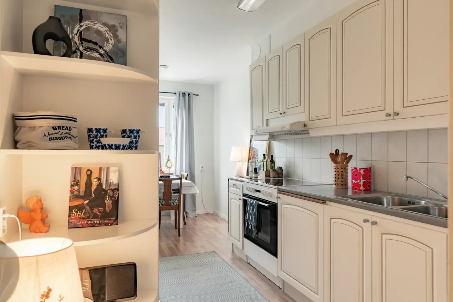 Bostadsrätt med 2 rum på Fågelbovägen 25A i Nyköping, bild 3 av 4