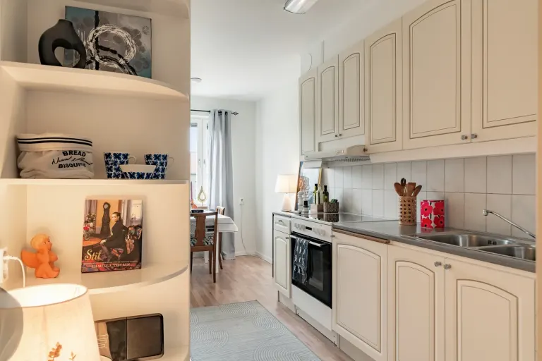 Bostadsrätt med 2 rum på Fågelbovägen 25A i Nyköping, bild 3 av 4