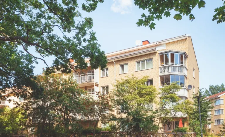 Hyresrätt med 3 rum på Ridvägen 45A i Sundbyberg