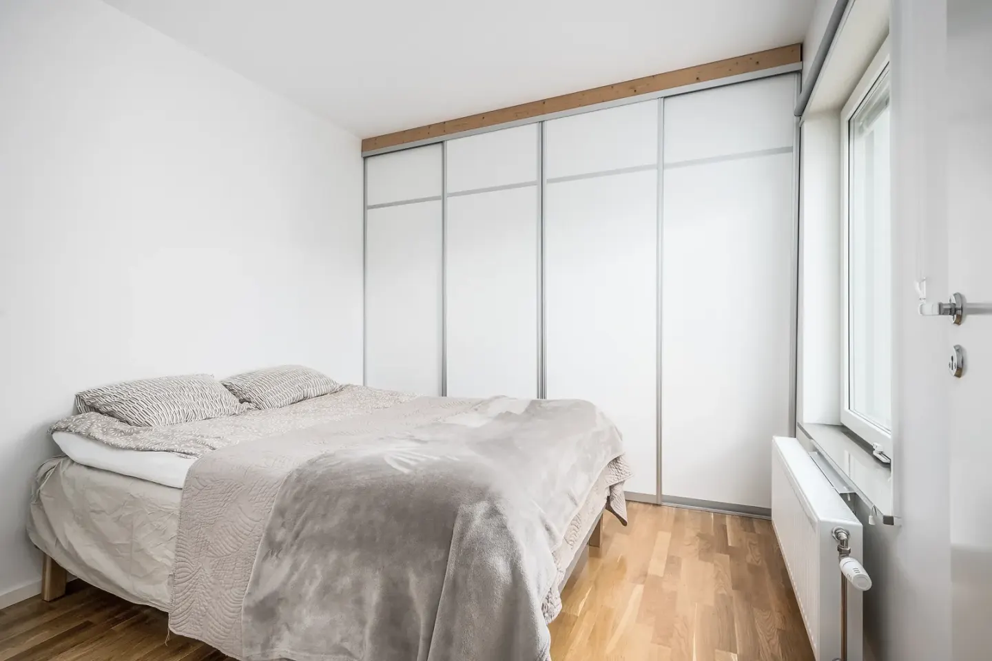 Bostadsrätt med 2 rum på Timvinkelvägen 38 i Haninge, bild 3 av 4