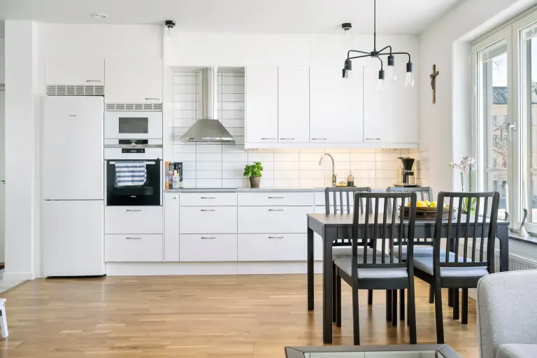 Bostadsrätt med 2 rum på Magasinsgatan 6 i Norrköping, bild 2 av 4