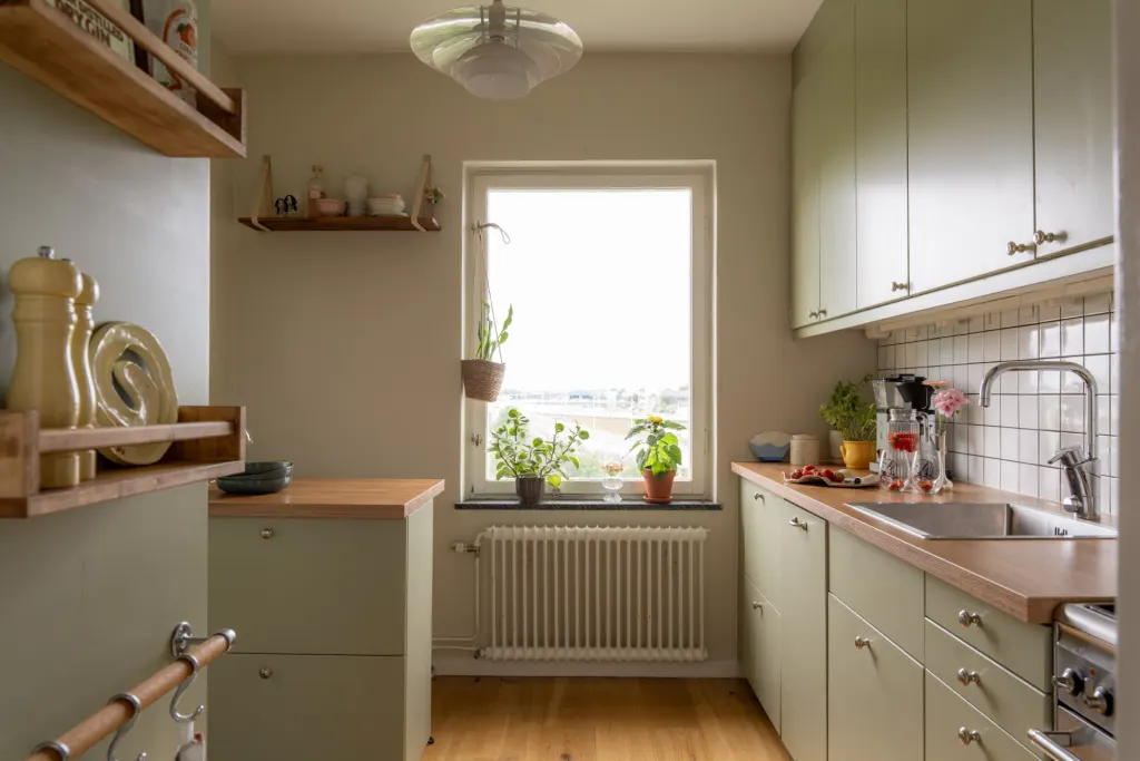 Bostadsrätt med 2 rum på Fregattvägen 34 i Stockholm, bild 3 av 5