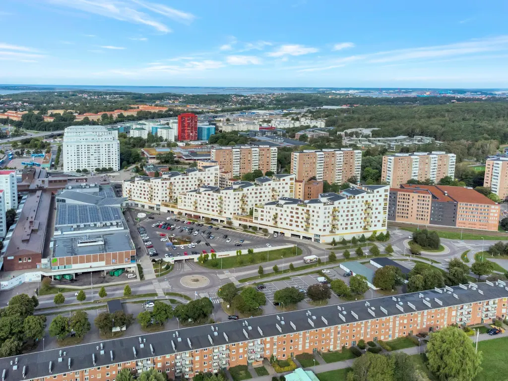 Bostadsrätt med 4 rum på Lilla Marconigatan 15 i Göteborg, bild 4 av 4