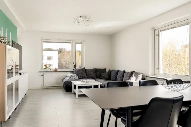 Bostadsrätt med 3 rum på Jupitervägen 4 i Nyköping, bild 2 av 4