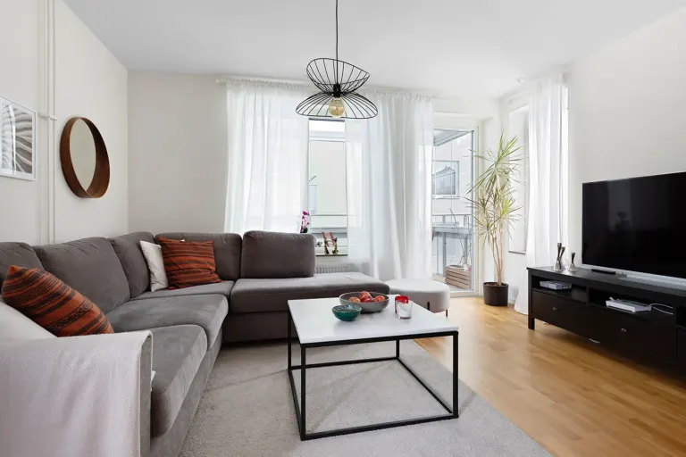 Bostadsrätt med 2 rum på Drakengatan 7 i Järfälla, bild 2 av 4