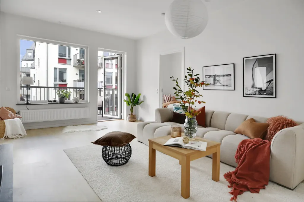 Bostadsrätt med 3 rum på Edsviksvägen 12 i Sollentuna, bild 2 av 4