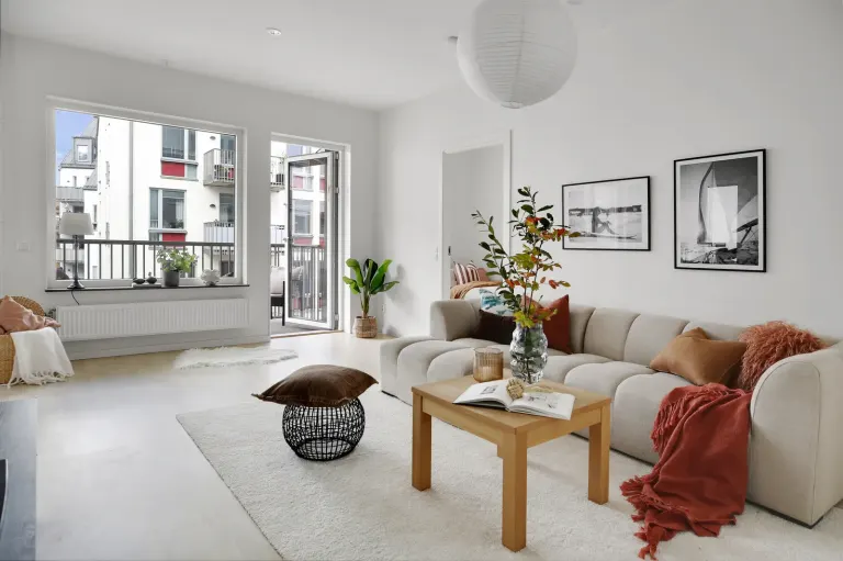 Bostadsrätt med 3 rum på Edsviksvägen 12 i Sollentuna, bild 2 av 4