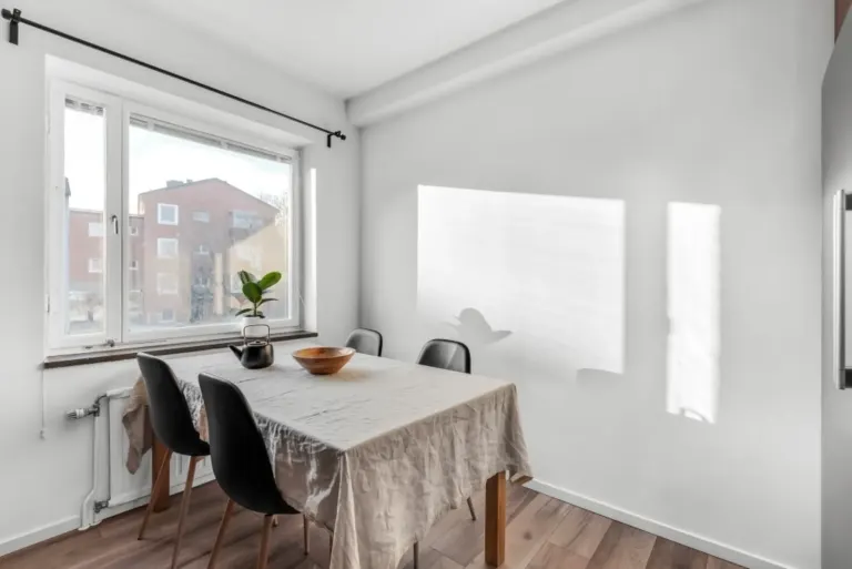 Bostadsrätt med 4 rum på Jämtlandsgatan 70 i Stockholm, bild 4 av 4