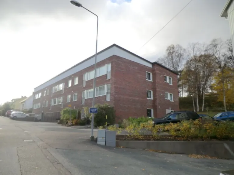 Hyresrätt med 3 rum på Björkvägen 14 i Lysekil, bild 3 av 5