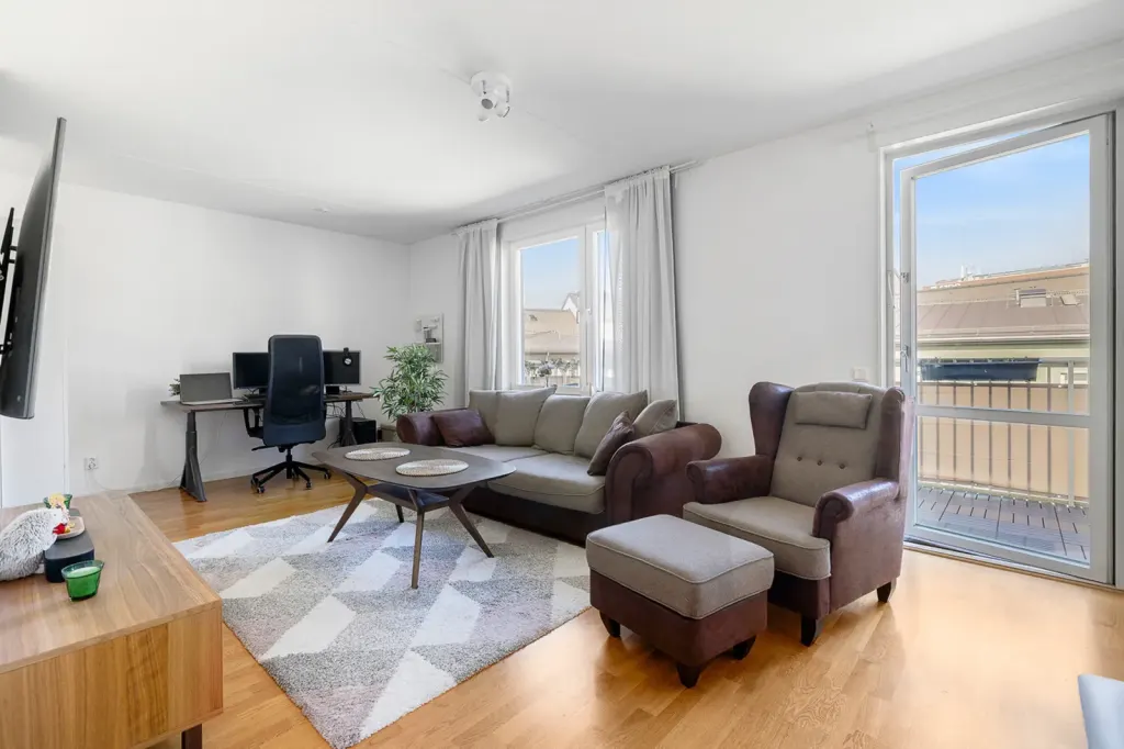 Bostadsrätt med 2 rum på Väderkvarnsgatan 6 i Järfälla, bild 3 av 4