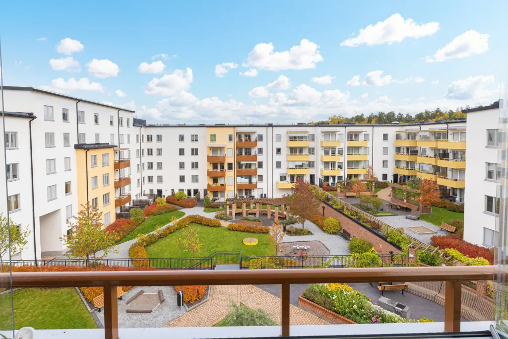 Bostadsrätt med 2 rum på Väsbyvägen 7D i Upplands Väsby, bild 2 av 4